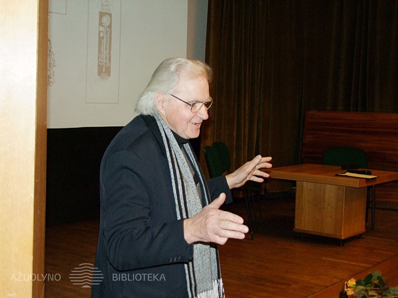 Grafikas Romualdas Čarna