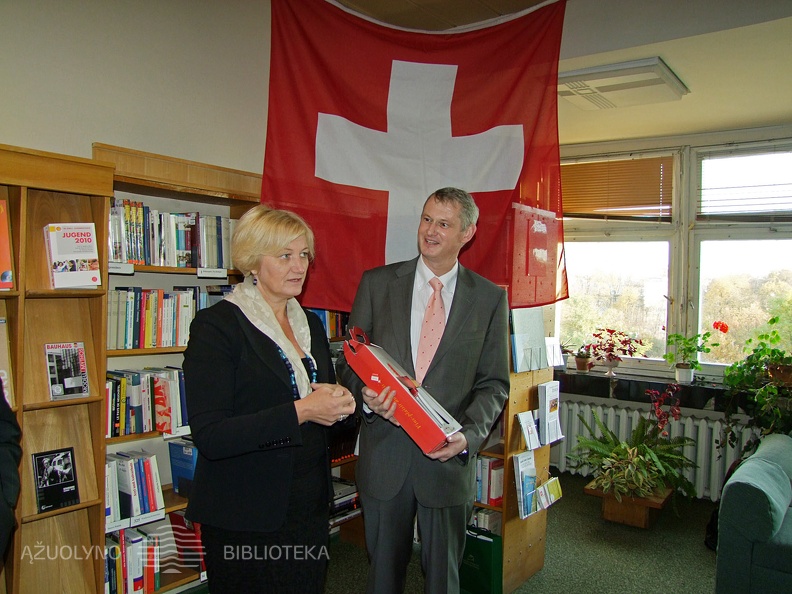 Svečiai lankosi Vokiškų ir šveicariškų leidinių skaitykloje