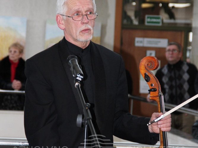 Violančelininkas, Lietuvos nacionalinės kultūros ir meno premijos laureatas, Kauno styginių kvarteto vadovas Saulius Bartulis