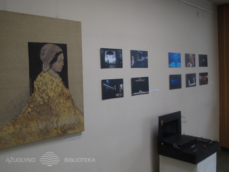 Parodos autorės tapybos ir spektaklių scenografijos darbai