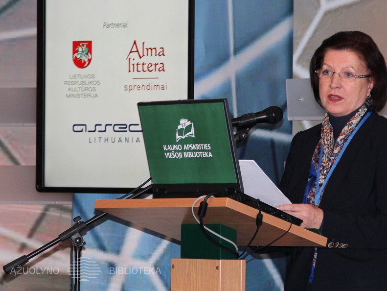 Doc. dr. Regina Varnienė-Janssen, Lietuvos nacionalinė Martyno Mažvydo biblioteka