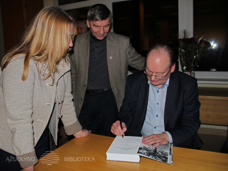 Autografas Bibliotekai