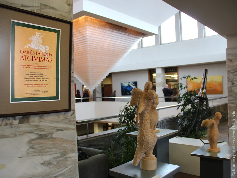 Jau devynioliktąjį kartą apdovanoti parodos &quot;Atgimimas&quot; laureatai
