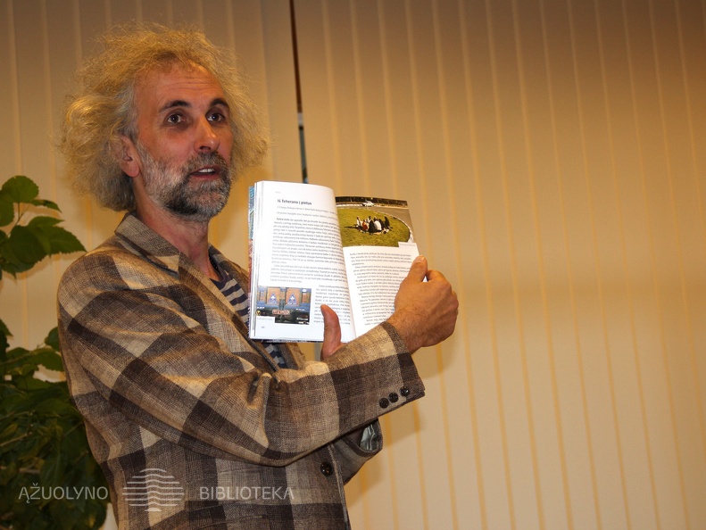 Fotografas, dailininkas, poetas, keliautojas
Marius Abramavičius