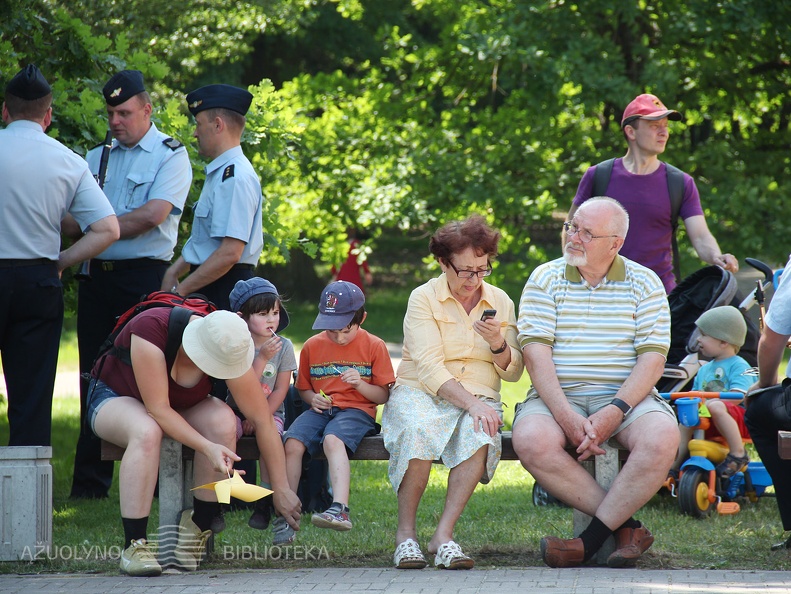 Vasara su knyga atidarymas