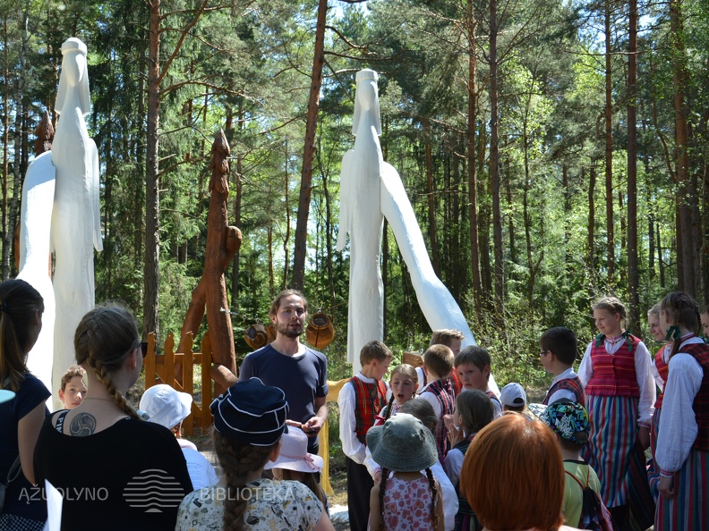 Baltų mitologijos parke