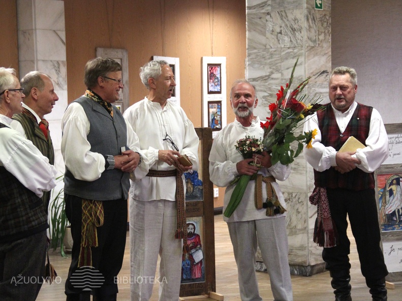 Dzūkiškos dainos, o gal giesmės