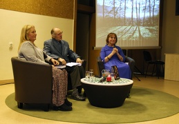 Knygos autorė R. Ambraziejienė, etnologas A. Žarskus
